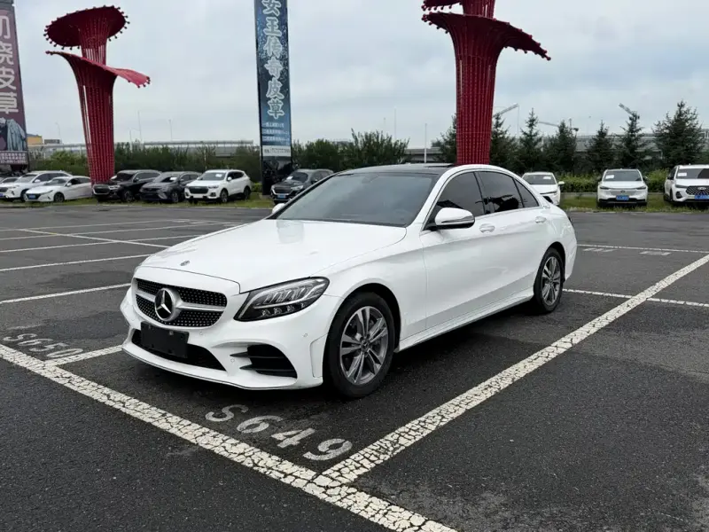 Mercedes-Benz C-Class, 2020