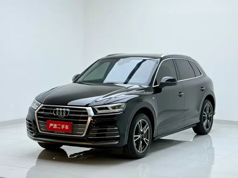Audi Q5L, 2020