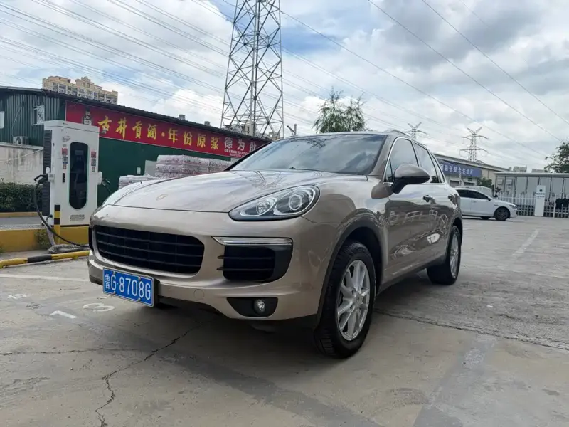 Porsche Cayenne, 2016
