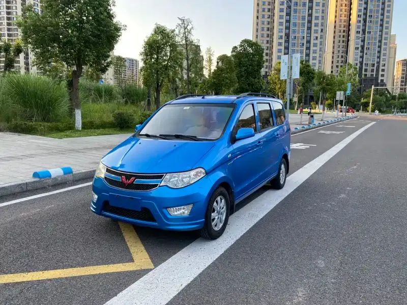 Wuling Hongguang, 2014