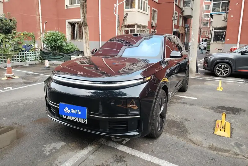 Li Auto L7, 2025