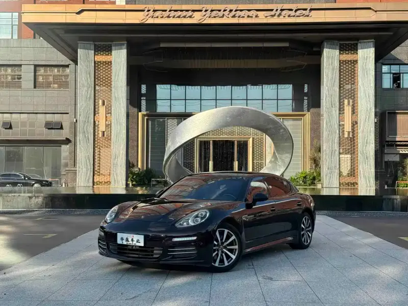 Porsche Panamera Porsche Panamera 2016 Panamera Executive Edition 3.0T, 2016 — фото 1