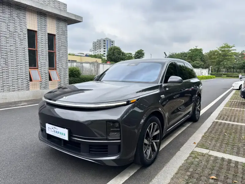 Li Auto Li L8, 2023