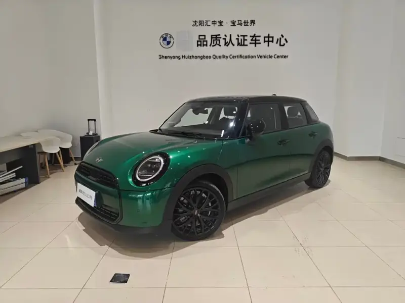 MINI Mini, 2024