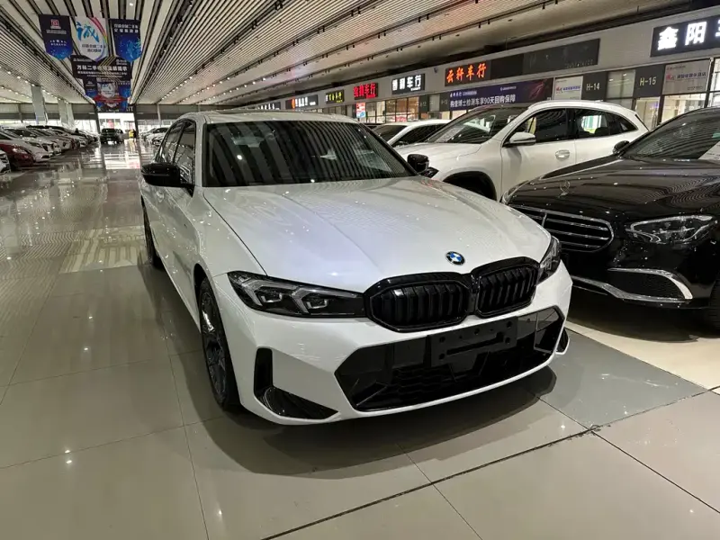 BMW 3 Series, 2025