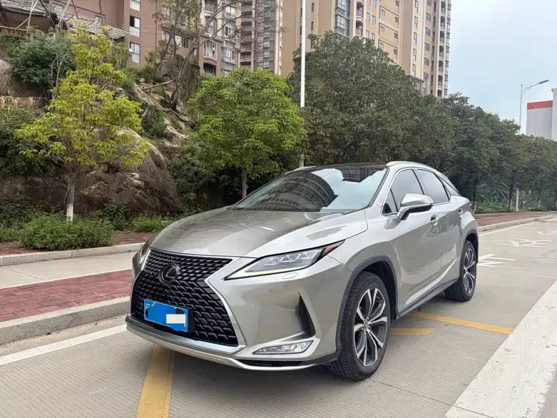 Lexus RX, 2022