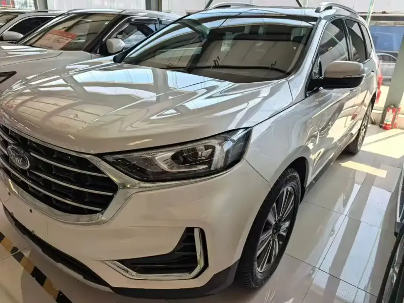 Ford Edge, 2022