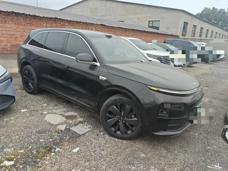 Li Auto Li L6, 2025