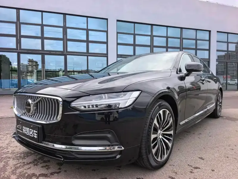 Volvo S90, 2025