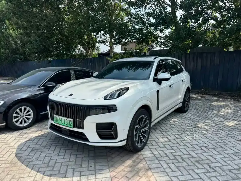 Lynk & Co 09 EM-P, 2026