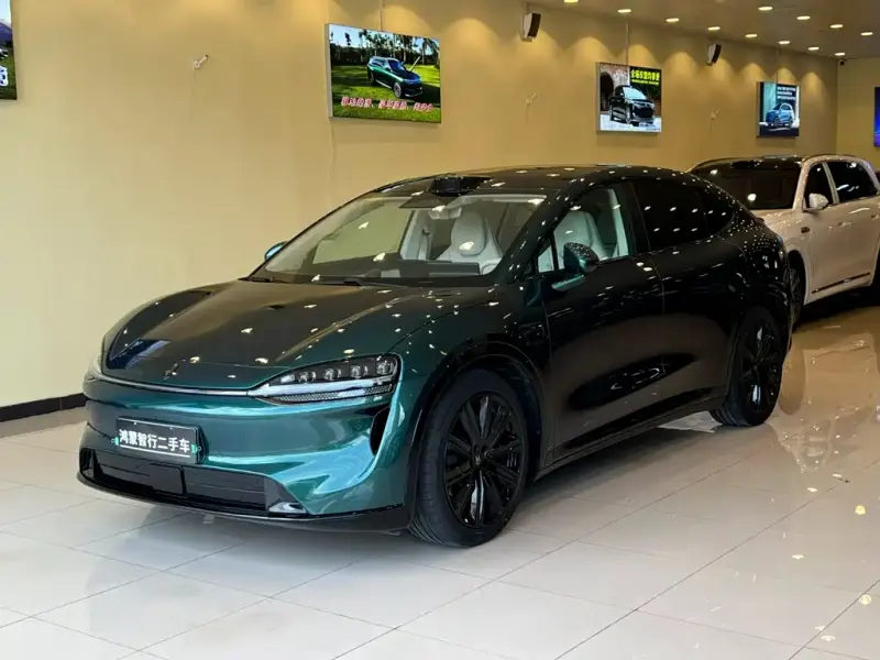 Luxeed Zhijie R7, 2025