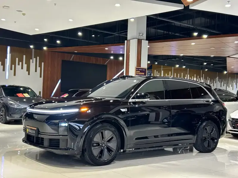 Li Auto Li L7, 2025
