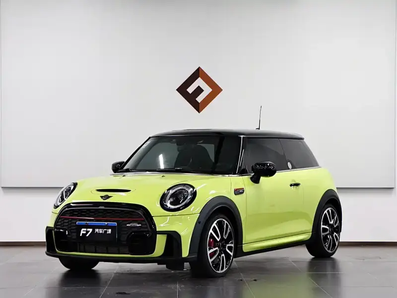 MINI JCW, 2023