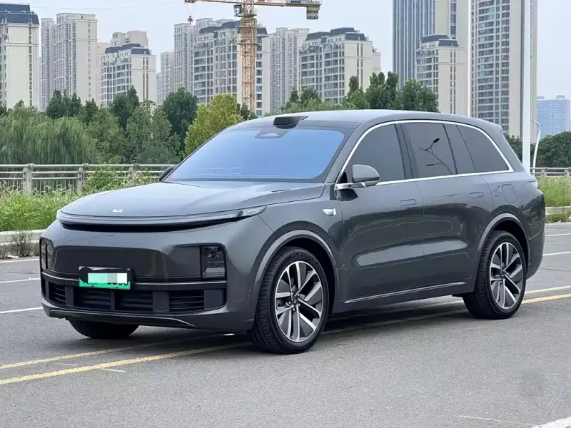 Li Auto Li L8, 2025