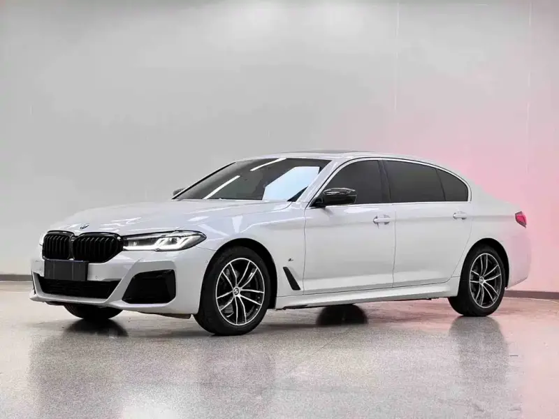 BMW 5 Series, 2024