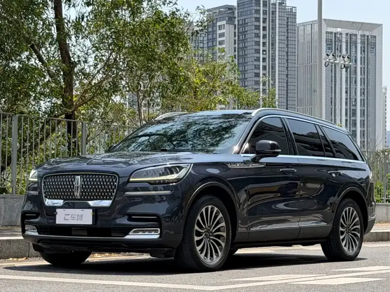 Lincoln Aviator, 2022