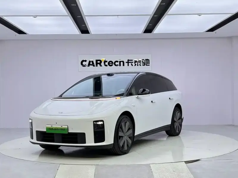 Li Auto Li i6 Li Auto i6 2025 4WD Basic Type, 2026 — фото 1