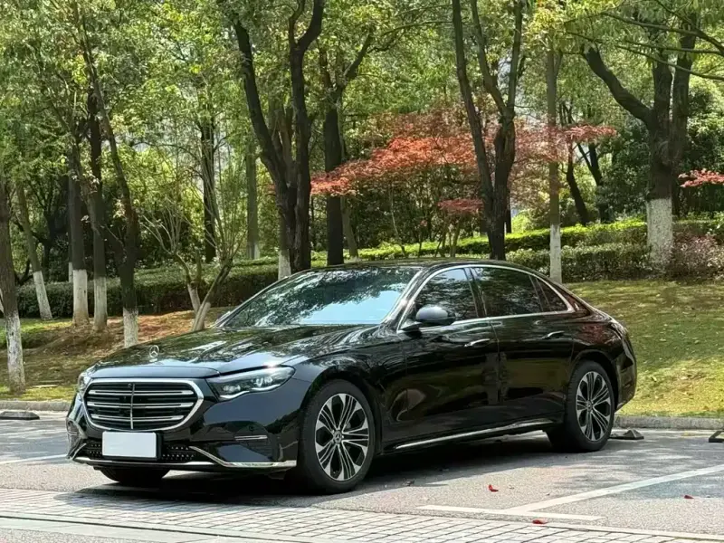 Mercedes-Benz E-Class, 2025