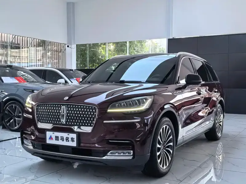 Lincoln Aviator, 2021