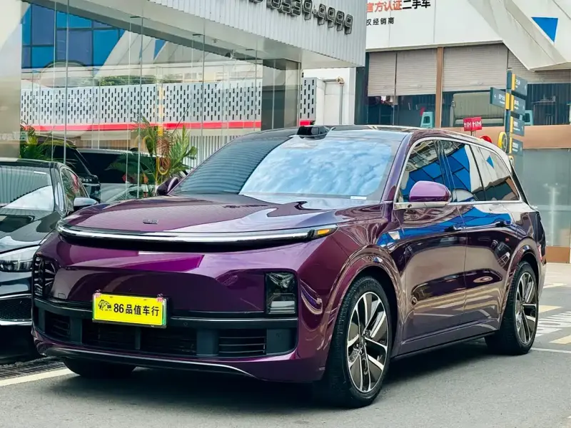 Li Auto Li L9, 2025