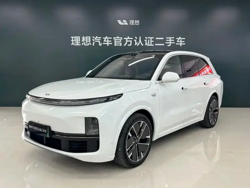 Li Auto Li L8, 2025