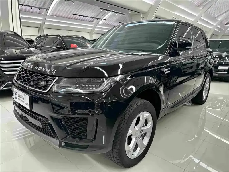 Land Rover Sport PHEV, 2021