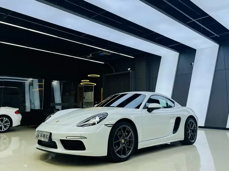Porsche 718, 2022