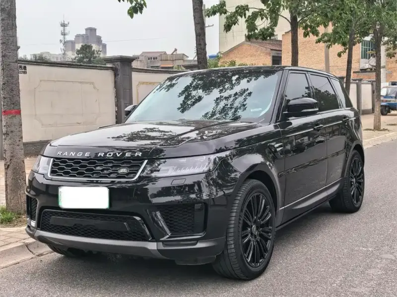 Land Rover Sport PHEV, 2021