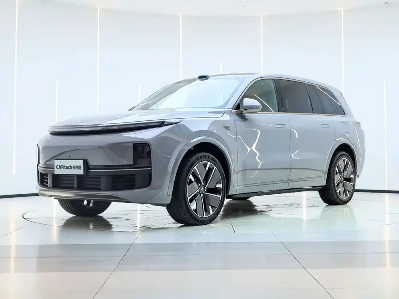 Li Auto Li L9, 2025