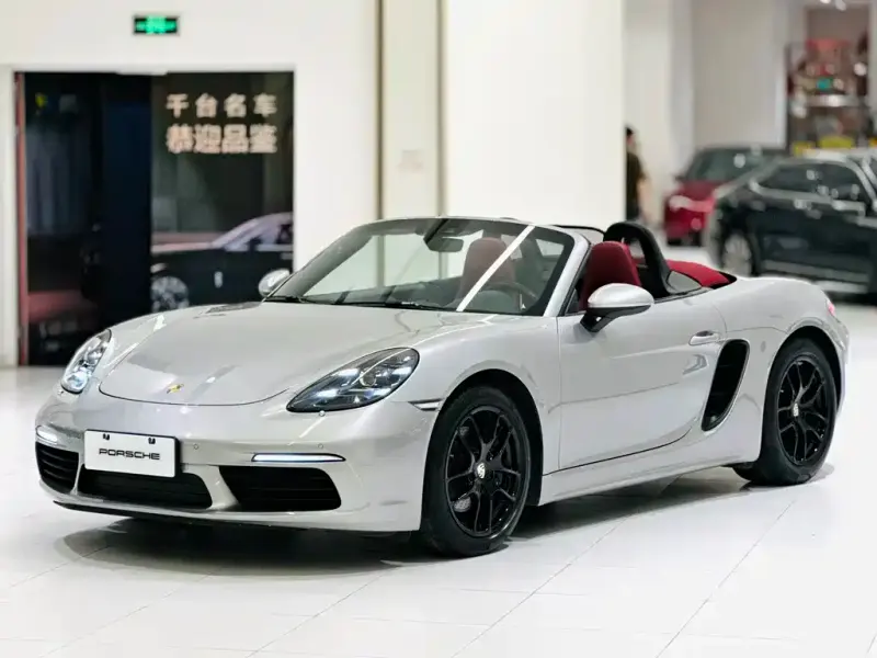 Porsche 718, 2022