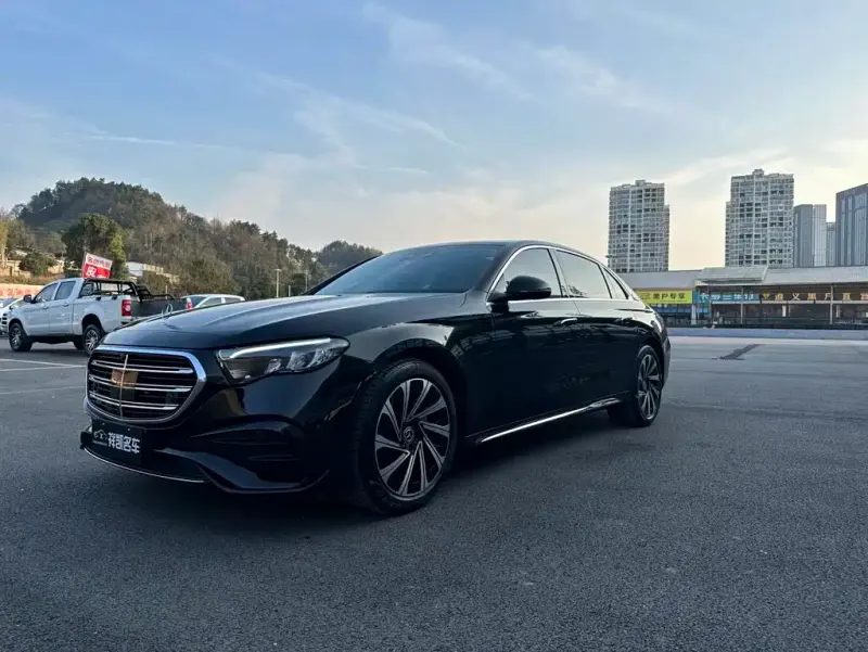 Mercedes-Benz E-Class, 2025