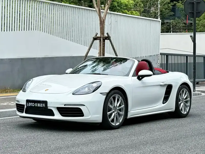 Porsche 718, 2023