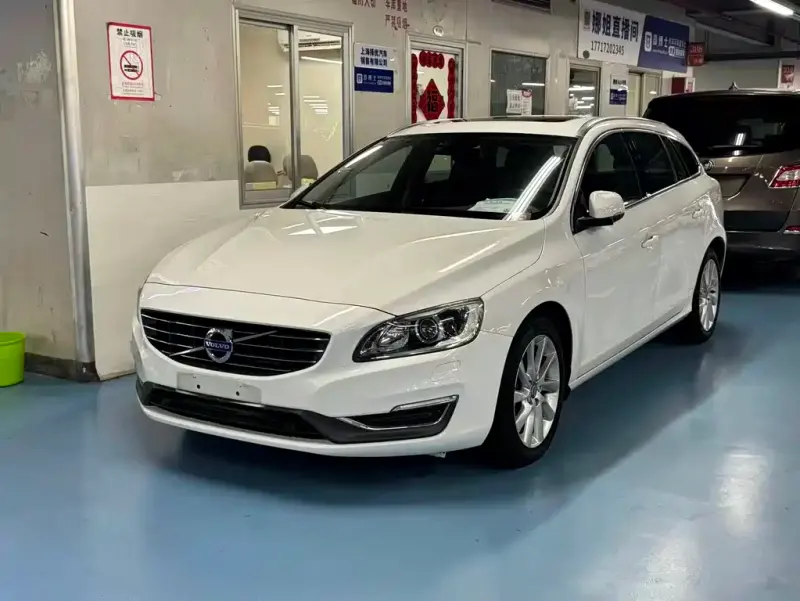 Volvo V60, 2013