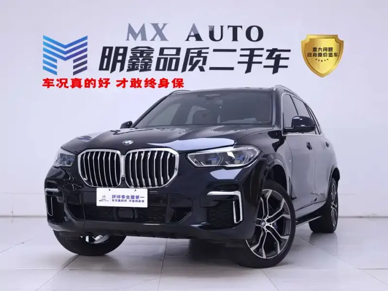 BMW X5 BMW X5 2022 Facelift xDrive 40Li Premium Type M Sport Package, 2023 — фото 1