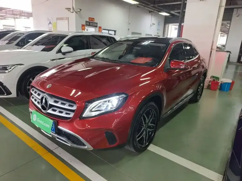 Mercedes-Benz GLA, 2017
