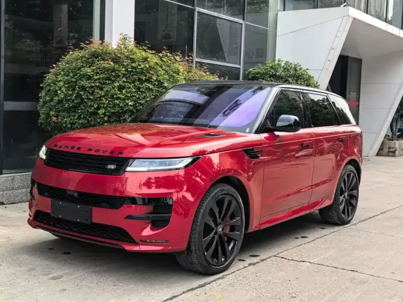 Land Rover Sport PHEV, 2024