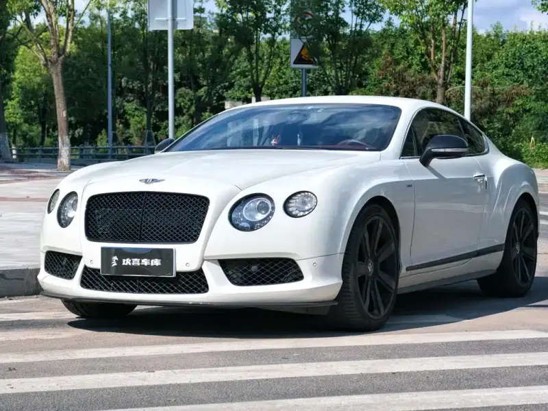 Bentley Continental, 2015