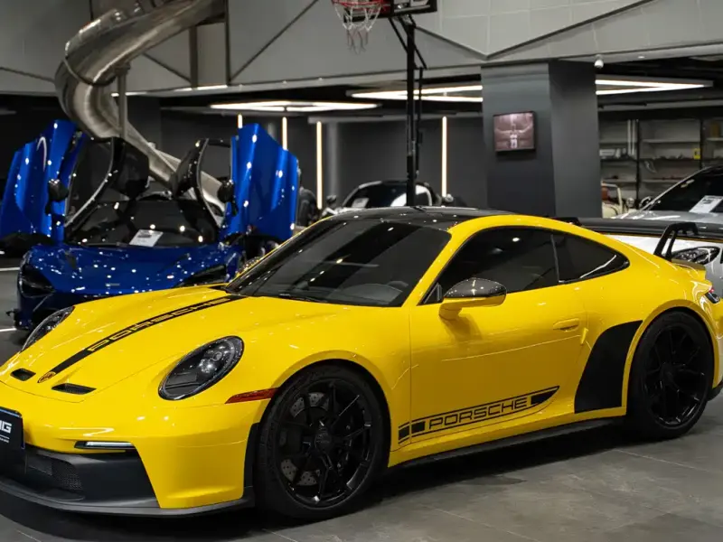 Porsche 911, 2023