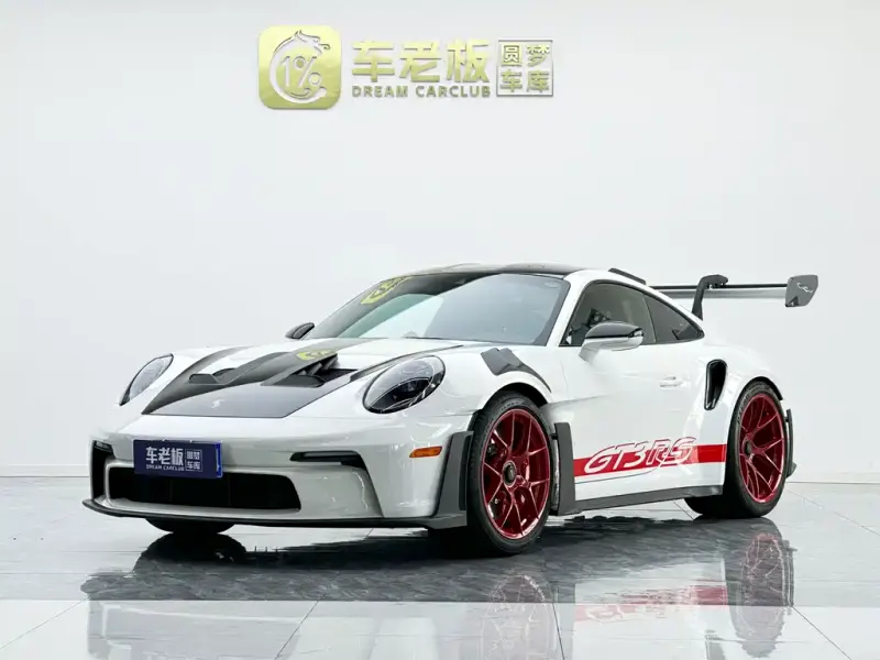 Porsche 911, 2024