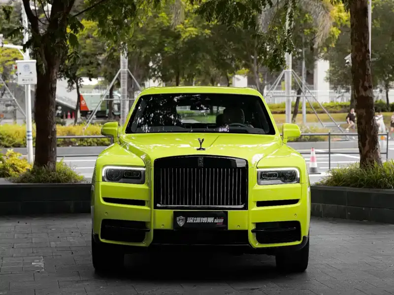 Rolls-Royce Cullinan, 2024