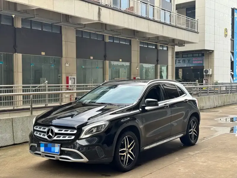 Mercedes-Benz GLA, 2017