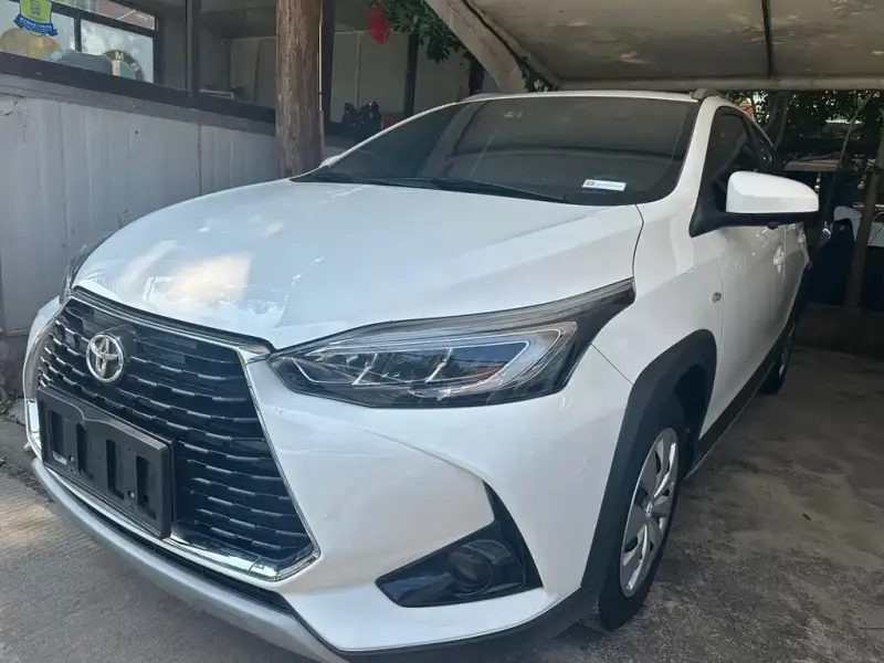 Toyota Yaris L, 2022