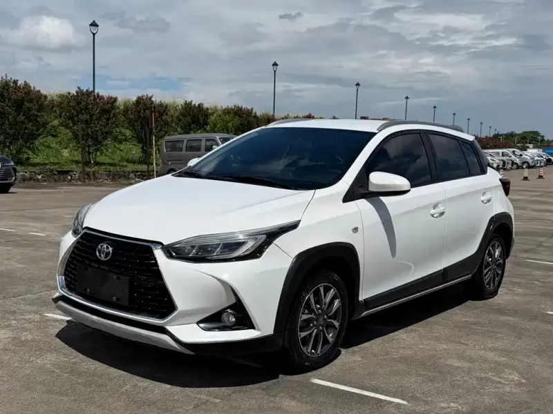Toyota Yaris L, 2020