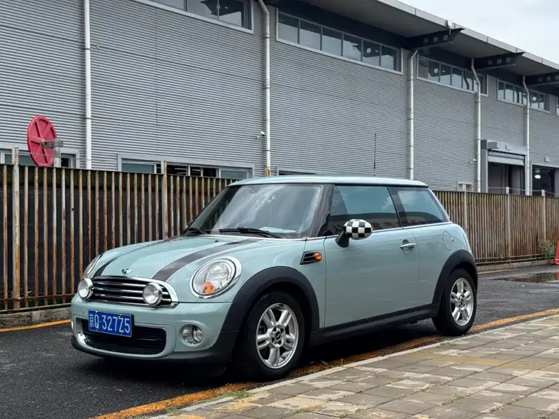 MINI Mini, 2014