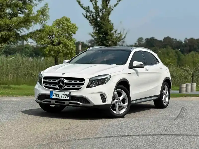 Mercedes-Benz GLA, 2018