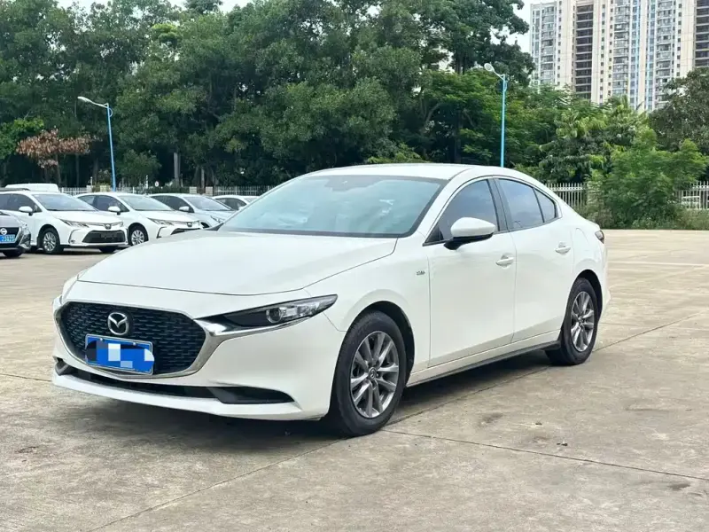 Mazda 3 Axela, 2022