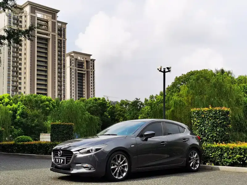 Mazda 3 Axela, 2019
