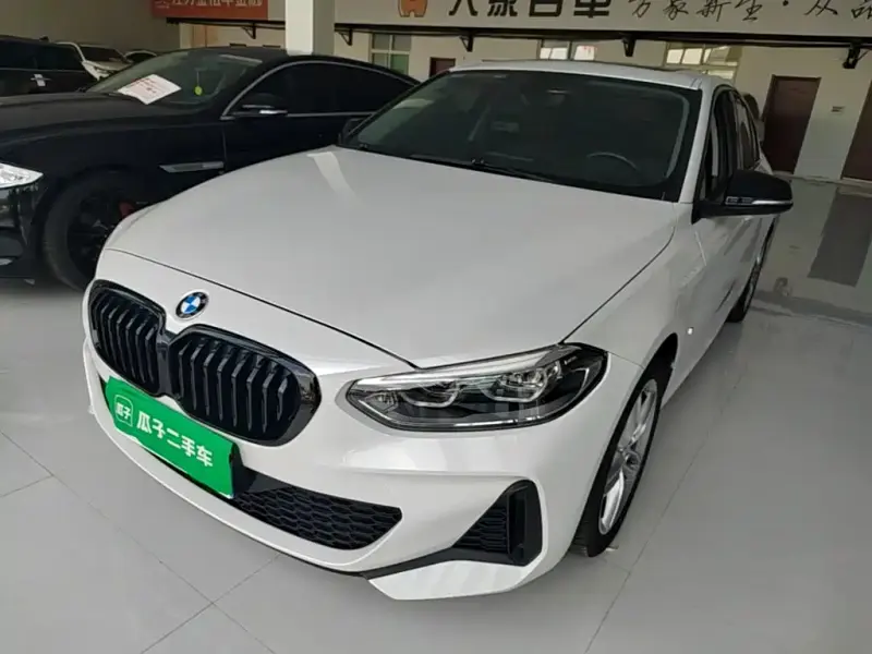 BMW 1 Series, 2021