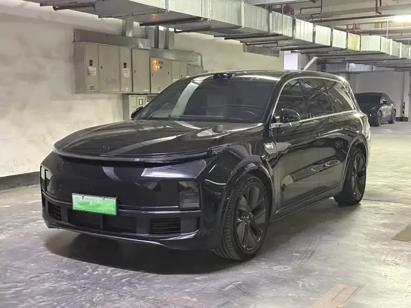 Li Auto Li L9, 2025