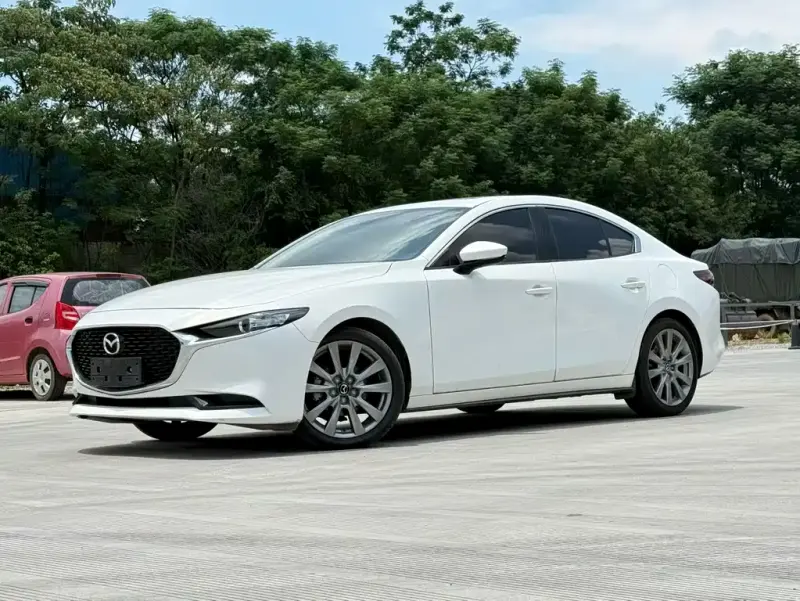 Mazda 3 Axela, 2021
